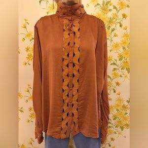 Nwt Oversize Hollow out trim blouse size L